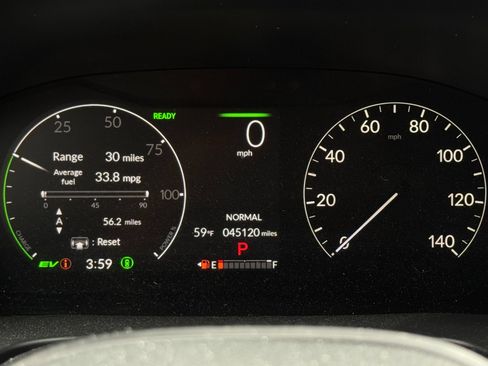 Used 2024 Honda CR-V Sport Touring image 11