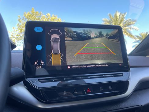 Certified 2021 Volkswagen ID.4 Pro S w/ Gradient Package image 22