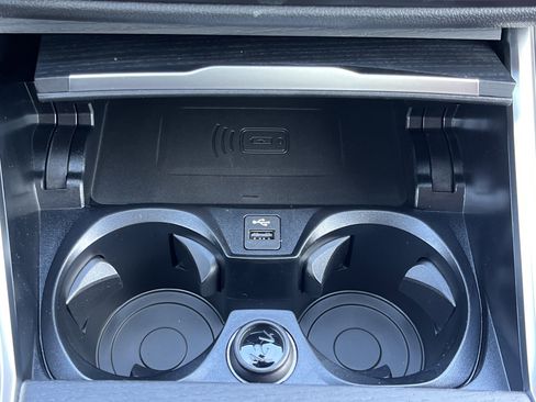 New 2026 BMW 330i Sedan w/ Premium Package image 7