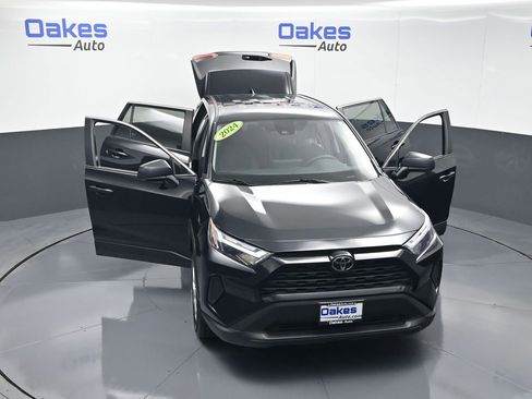 Used 2024 Toyota RAV4 LE AWD/4WD image 57