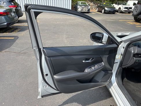 Certified 2023 Nissan Sentra SV w/ All-Weather Package FWD image 15
