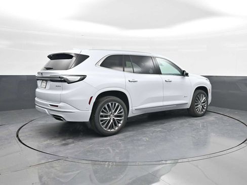 New 2026 Buick Enclave Avenir w/ Super Cruise Package image 8