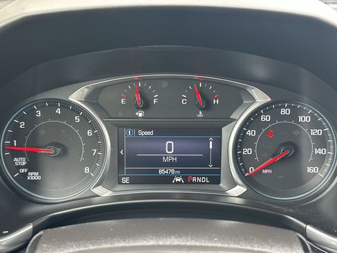 Used 2021 Chevrolet Equinox LT FWD image 23