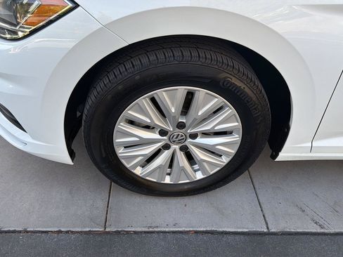 Used 2019 Volkswagen Jetta S w/ Driver Assistance Package FWD image 9