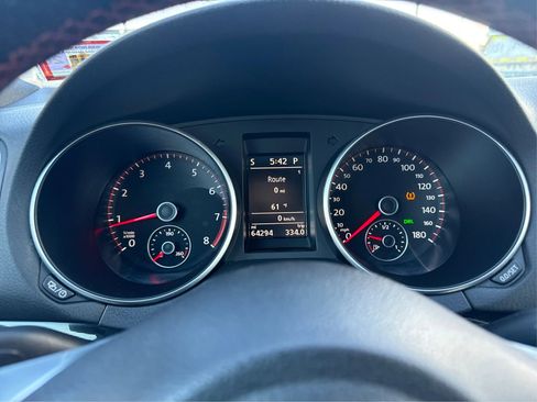 Used 2013 Volkswagen Golf 4-Door image 19