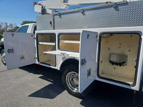 Used 2012 Ford F450 XL w/ Snow Plow Prep Pkg RWD image 15