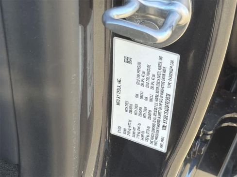 Used 2025 Tesla Model 3 Long Range image 10