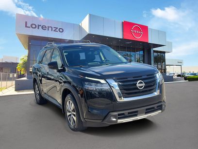 Used 2022 Nissan Pathfinder SL