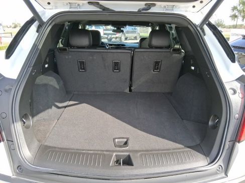 Used 2024 Cadillac XT5 Luxury w/ LPO, Floor Liner Package image 6