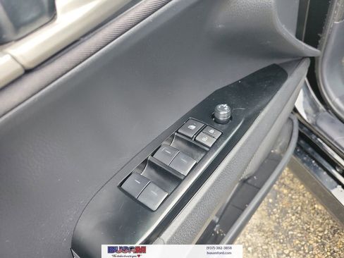 Used 2025 Toyota Camry LE image 19