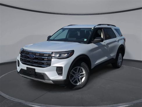 New 2026 Ford Explorer Active image 1