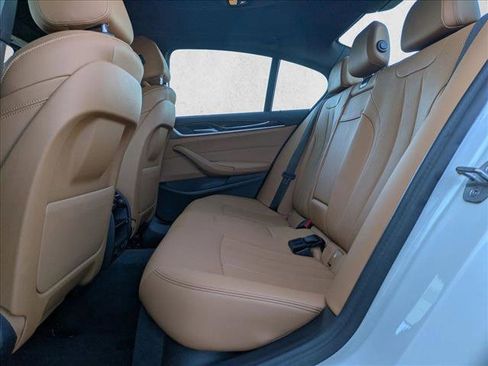 Certified 2023 BMW 530i w/ Convenience Package image 19