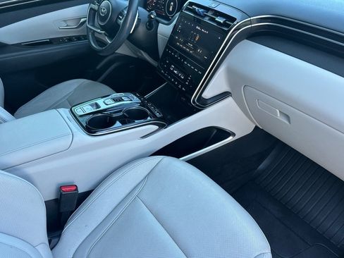 Used 2022 Hyundai Tucson Limited AWD/4WD image 19