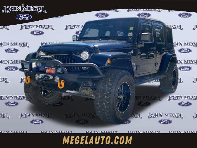 Used 2018 Jeep Wrangler Unlimited Sahara w/ Connectivity Group AWD/4WD image 1