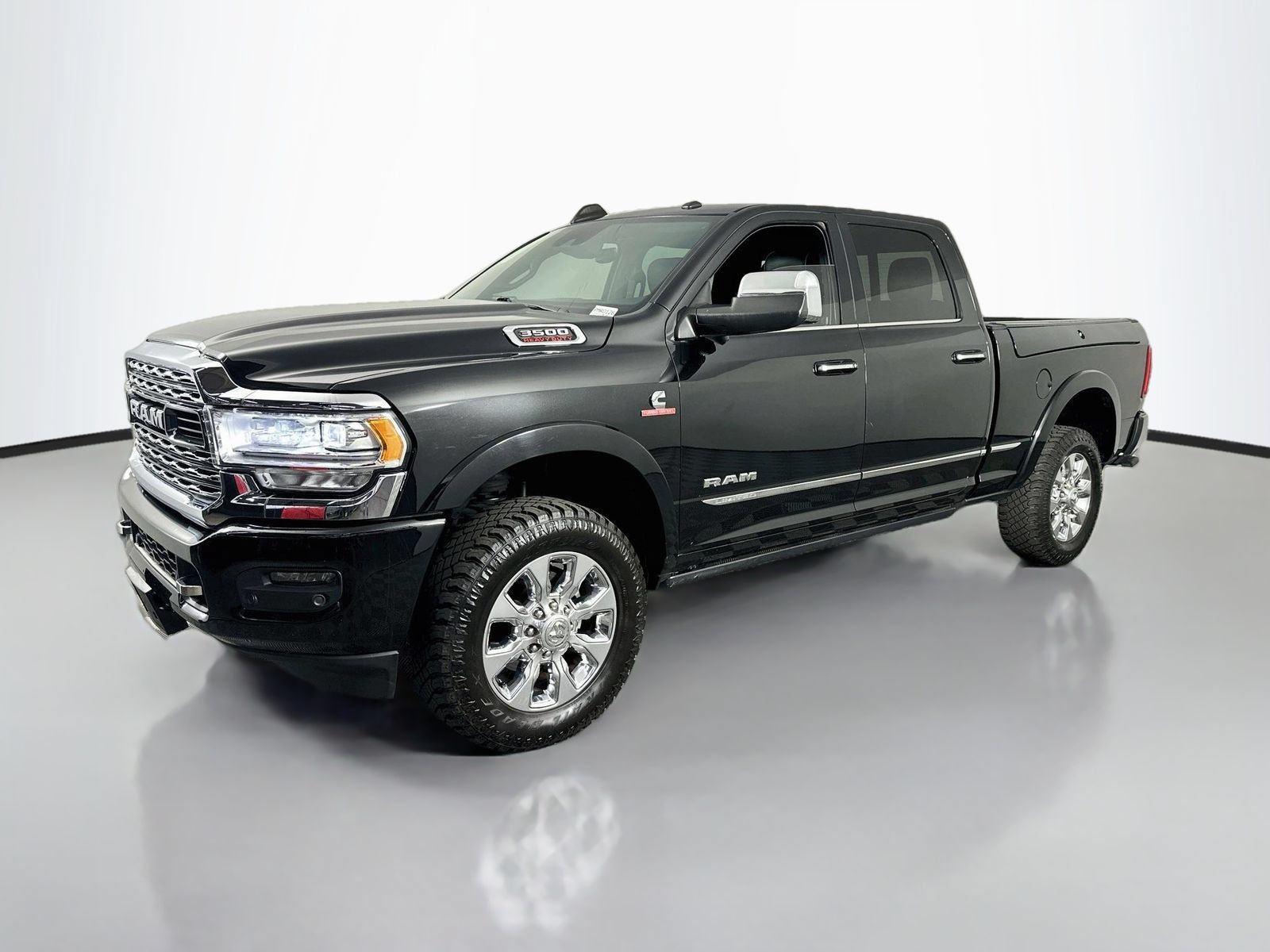 Used 2019 RAM 3500 Limited AWD/4WD image 3