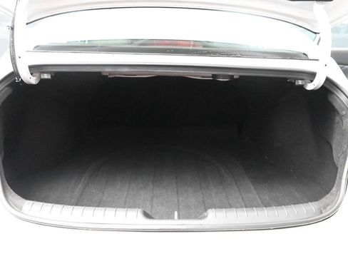 New 2026 Jeep Compass Latitude image 17