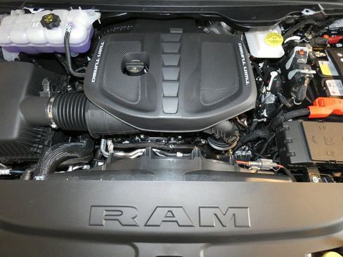 New 2026 RAM 1500 Tungsten AWD/4WD image 33
