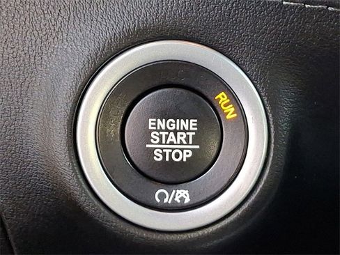 Used 2022 Dodge Challenger R/T w/ Plus Package image 24