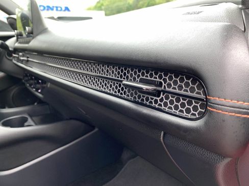Certified 2024 Honda HR-V Sport image 45