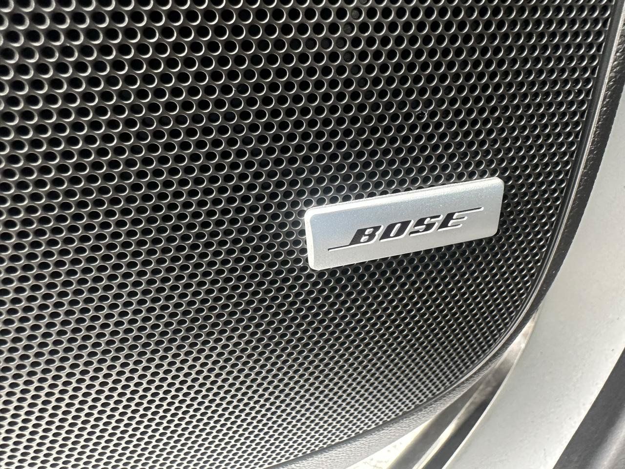 Used 2021 Buick Enclave Premium w/ Sun and Sites Package FWD image 46
