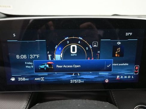 Used 2025 Chevrolet Equinox LT AWD/4WD image 17