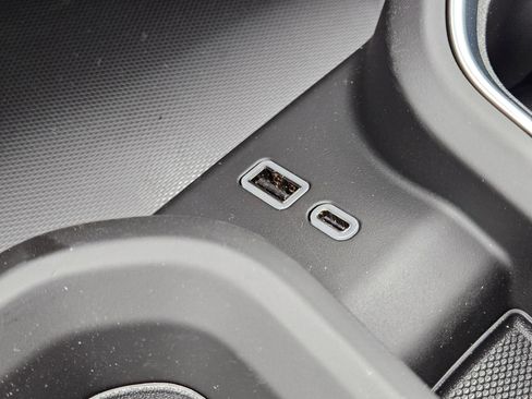 New 2026 GMC Sierra 3500 Denali w/ Denali Reserve Package image 18