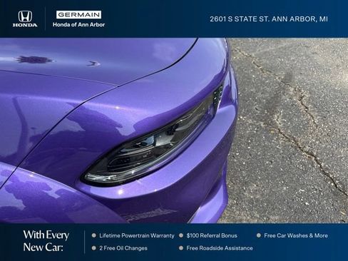Used 2023 Dodge Charger Scat Pack RWD image 4