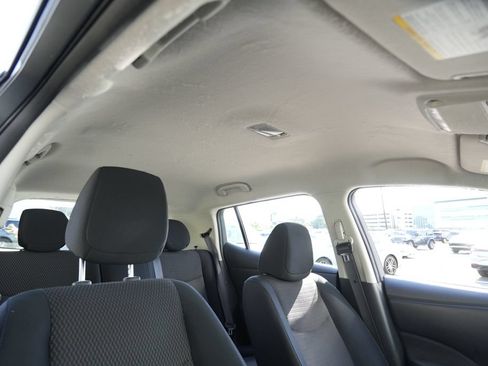 Used 2017 Nissan Leaf S w/ Charge Package FWD image 28
