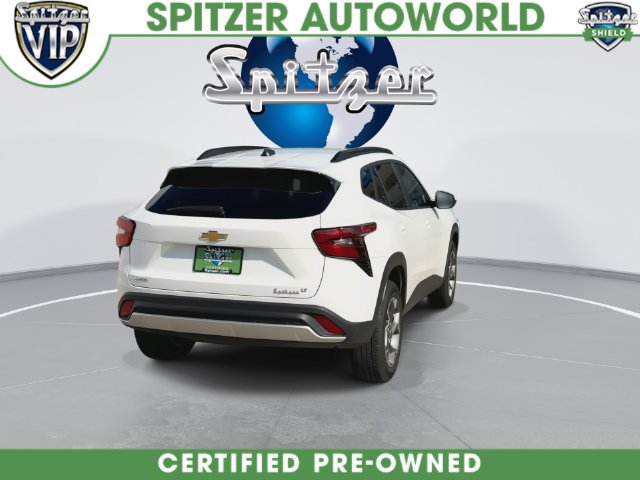 Used 2026 Chevrolet Trax LT FWD image 14