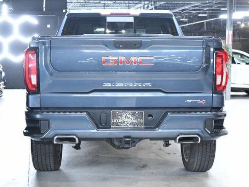 Used 2020 GMC Sierra 1500 AT4 w/ AT4 Premium Package AWD/4WD image 8
