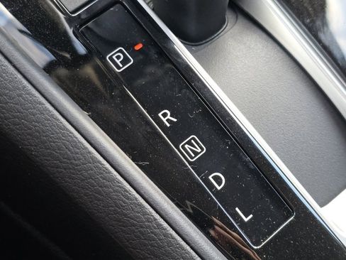 New 2025 Nissan Versa SV image 17