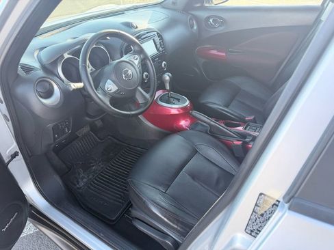 Used 2015 Nissan Juke SL image 9
