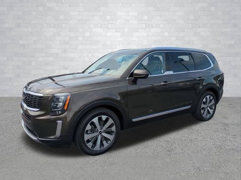 Used 2022 Kia Telluride EX w/ EX Premium Package AWD/4WD image 9