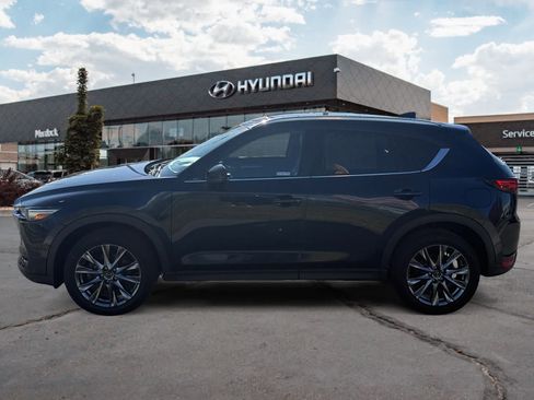 Used 2020 MAZDA CX-5 Signature image 2