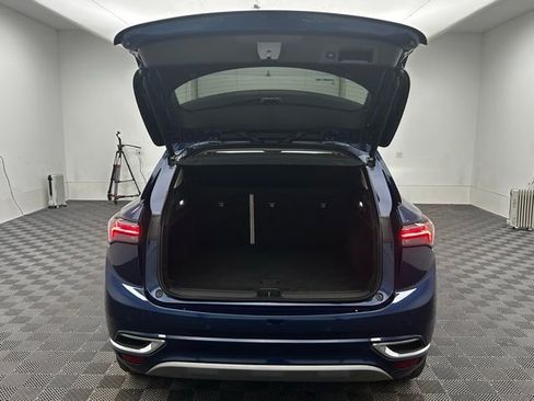 Used 2022 Buick Envision Avenir w/ Technology Package II image 20