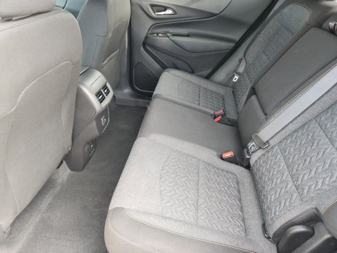 Used 2024 Chevrolet Equinox LT FWD image 12