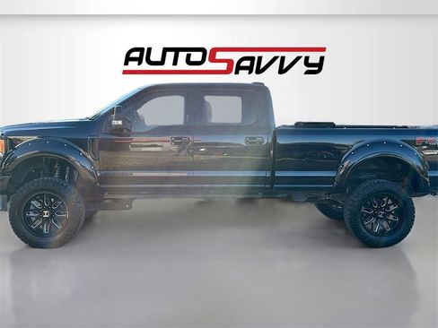Used 2020 Ford F350 King Ranch w/ King Ranch Ultimate Package image 4