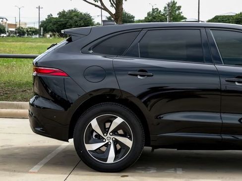 Used 2026 Jaguar F-PACE R-Dynamic S AWD/4WD image 8