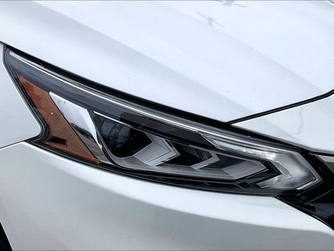 Used 2021 Nissan Altima 2.5 SR w/ SR Premium Package FWD image 40