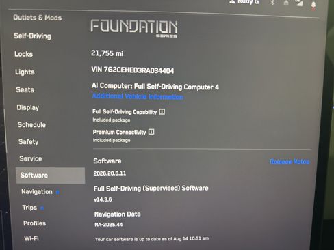 Used 2024 Tesla Cybertruck AWD Crew Cab image 16