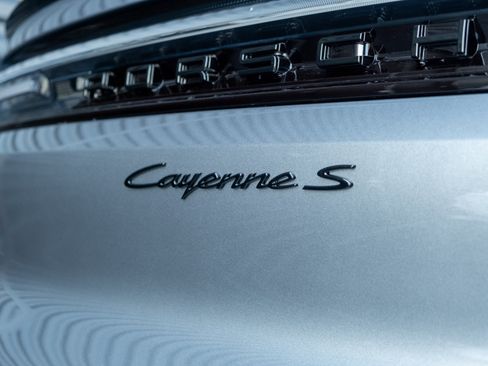 New 2026 Porsche Cayenne S image 43