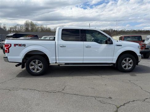 Used 2018 Ford F150 XLT w/ Equipment Group 302A Luxury image 3