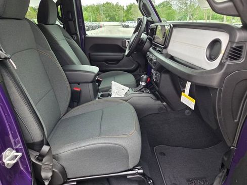 New 2026 Jeep Gladiator Sport image 15