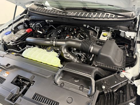 New 2026 Lincoln Navigator Reserve AWD/4WD image 33