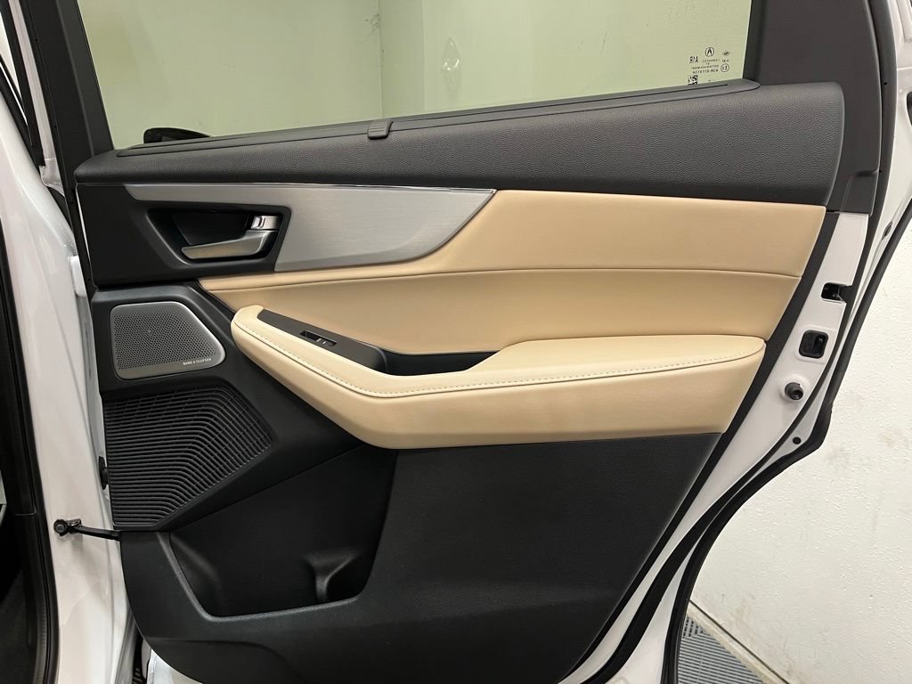 New 2026 Acura MDX w/ Technology Package AWD/4WD image 18