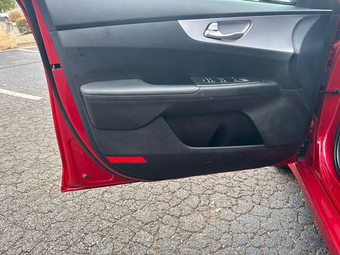 Certified 2024 Kia Forte LXS image 11