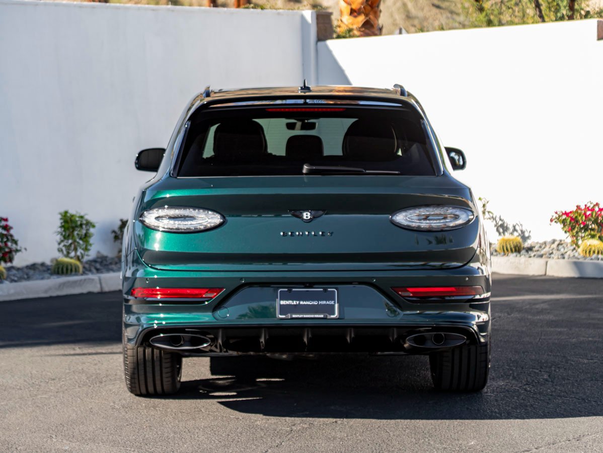 Used 2026 Bentley Bentayga Speed AWD/4WD image 11