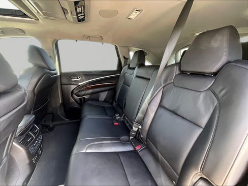 Used 2018 Acura MDX w/ Technology & Entertainment AWD/4WD image 22
