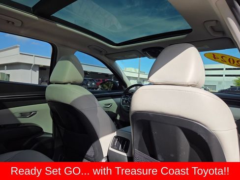 Used 2024 Hyundai Tucson Limited AWD/4WD image 17