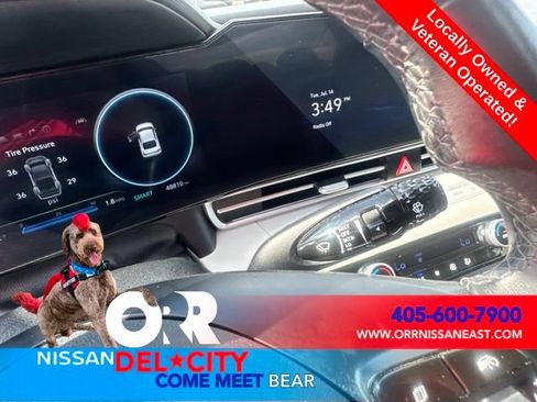 Used 2025 Hyundai Elantra Limited FWD image 20